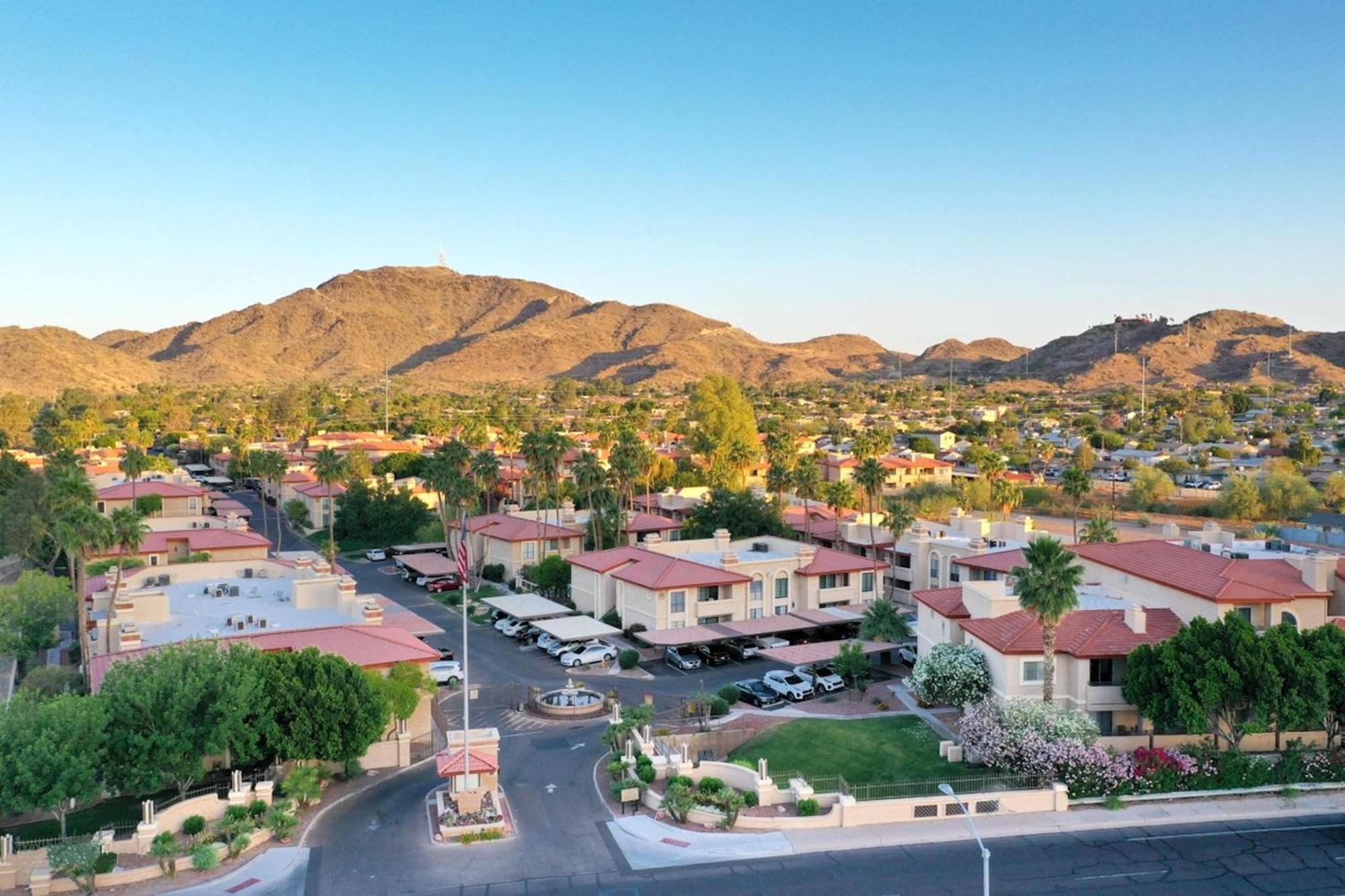 Gated Mountain View Resort Community, Centrally Located, Three Heated Pool-Spa Complexes, Half-Mile To Hiking! Phoenix Zewnętrze zdjęcie